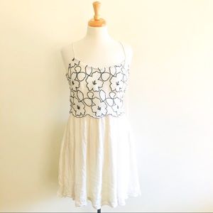 Altar’d State Embroidered Flower Dress - M